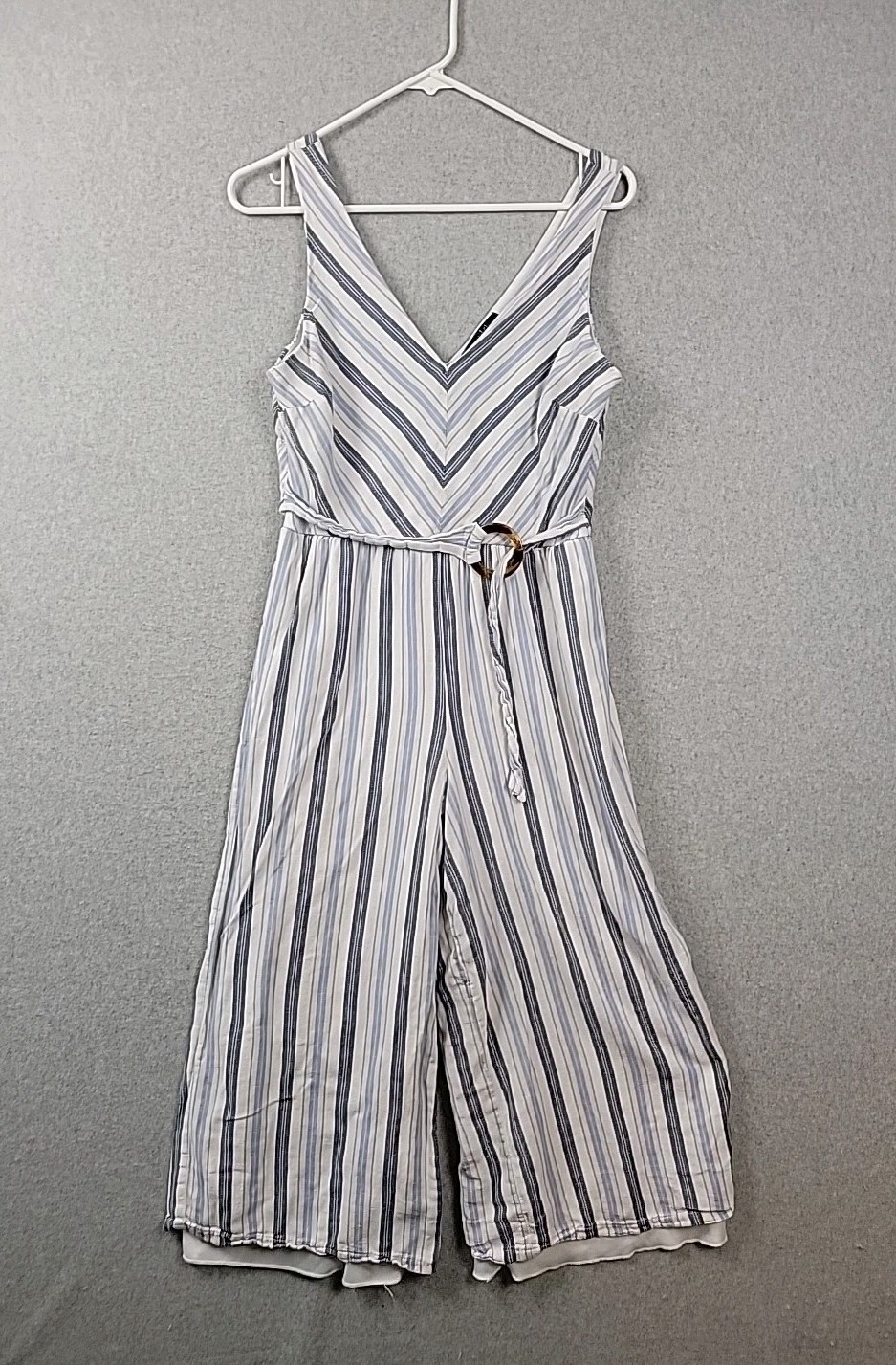 Crystal Sky Cotton White Blue Striped Sleeveless V Neck Romper Women’s Large