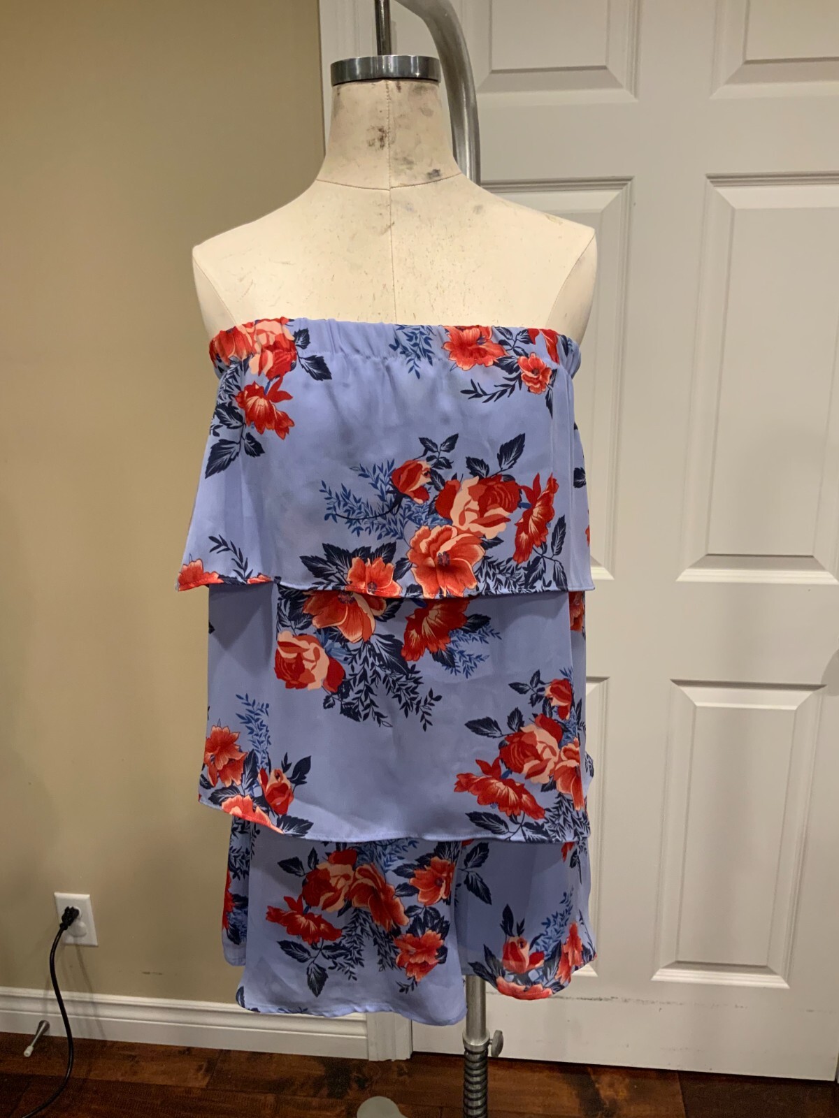 Parker Lilac Blue Strapless Floral Print Tiered Romper, Size Medium NWT $308