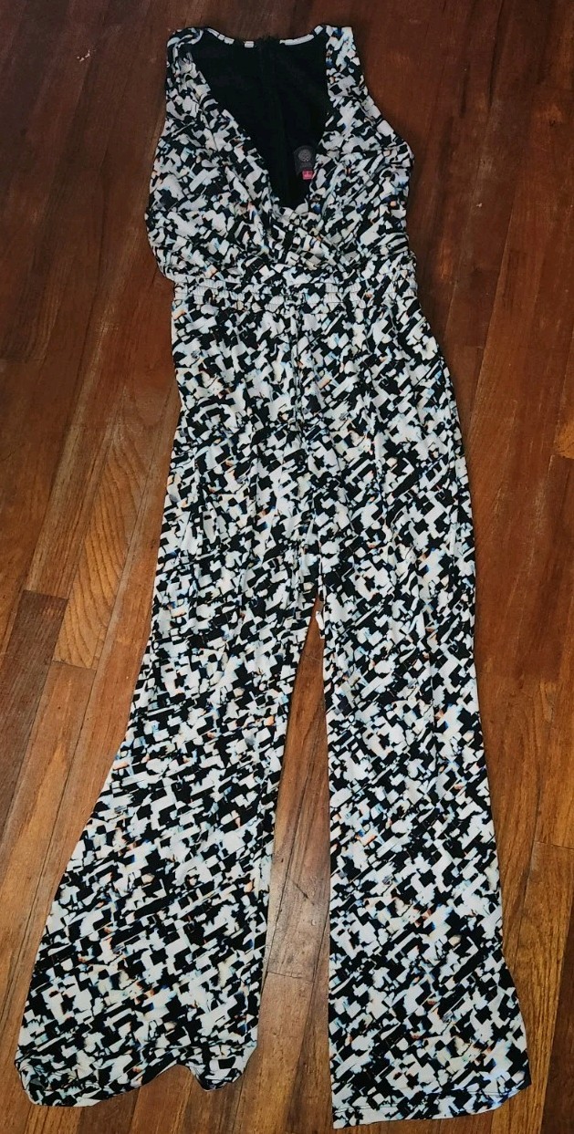 Vince Camuto One PieceJumpsuit Romper Womens Size 2 V-Neck #R8