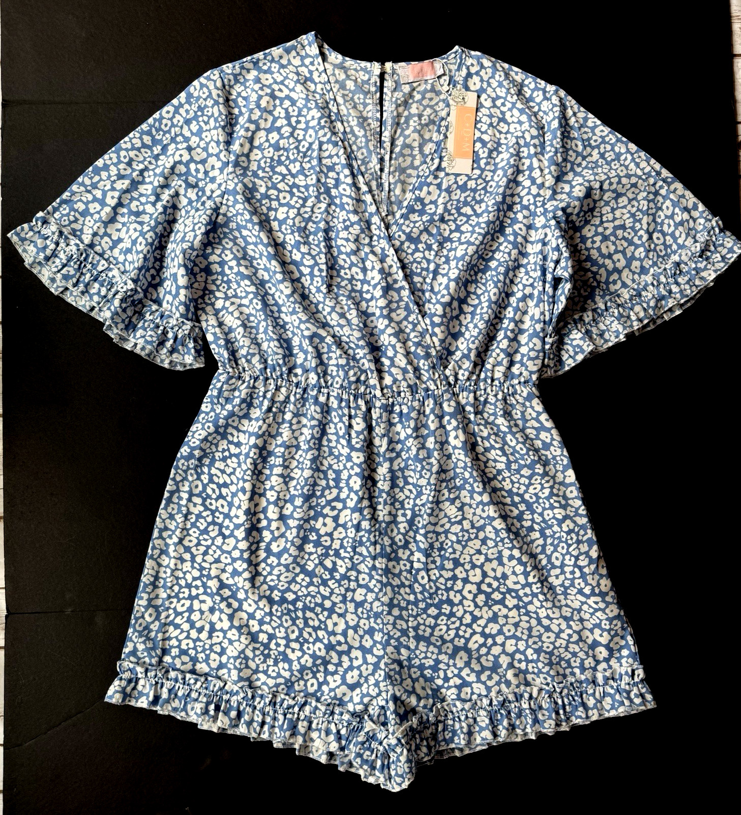 New Floral Ruffled Romper Women L One Piece Shorts Coverup Cottage Core Boutique