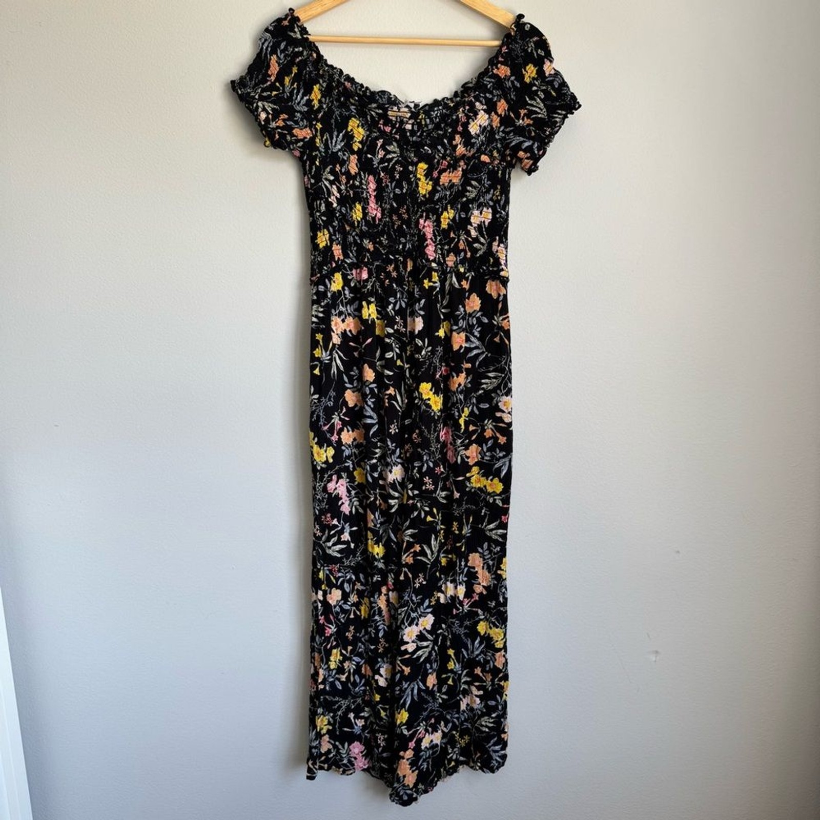 Patrons of Peace Boho Floral Black Jumpsuit Medium Pockets Off Shoulder Ditsy