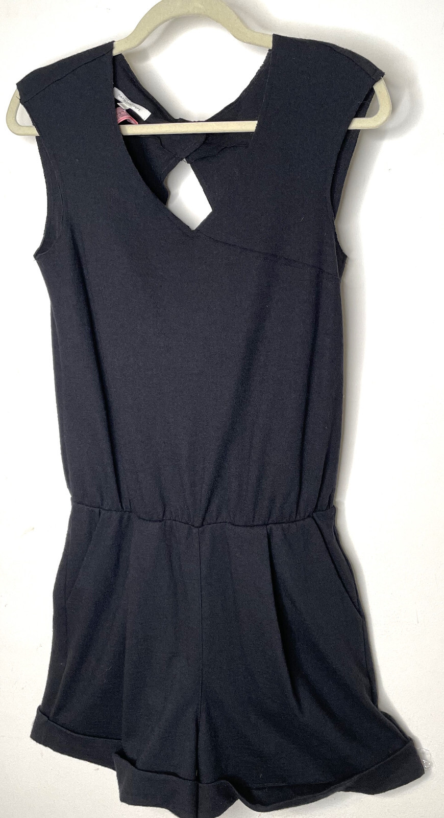 Patrizia Pepe Black Wool Romper IT 40 US 4 6 Sleeveless Cuffed Cut Out Back