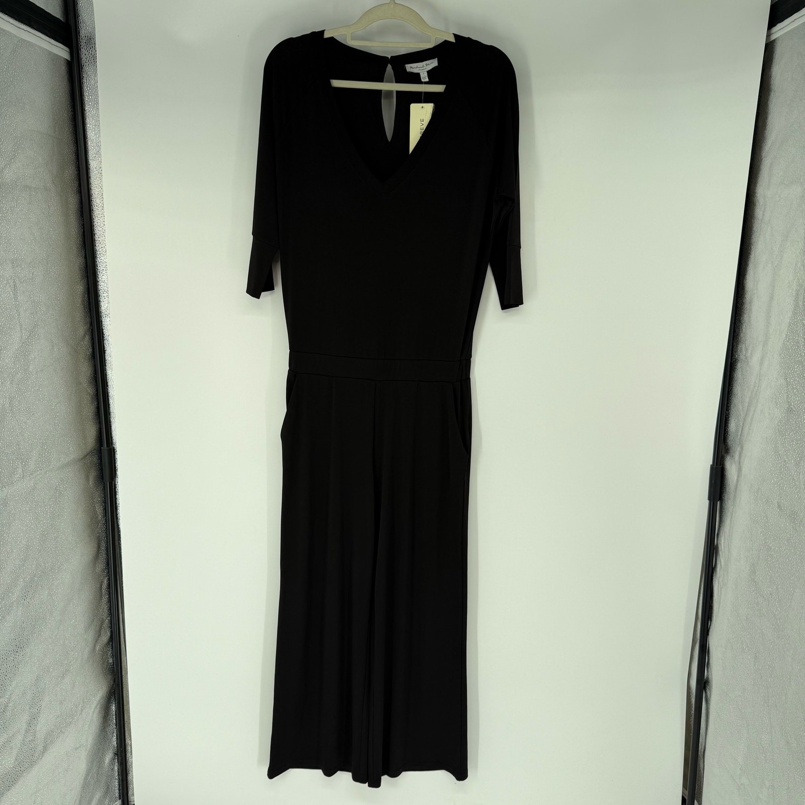 NWT Michael Stars V-Neck Wide Leg Jumpsuit Women’s S Black 3/4 Sleeve Minimalist
