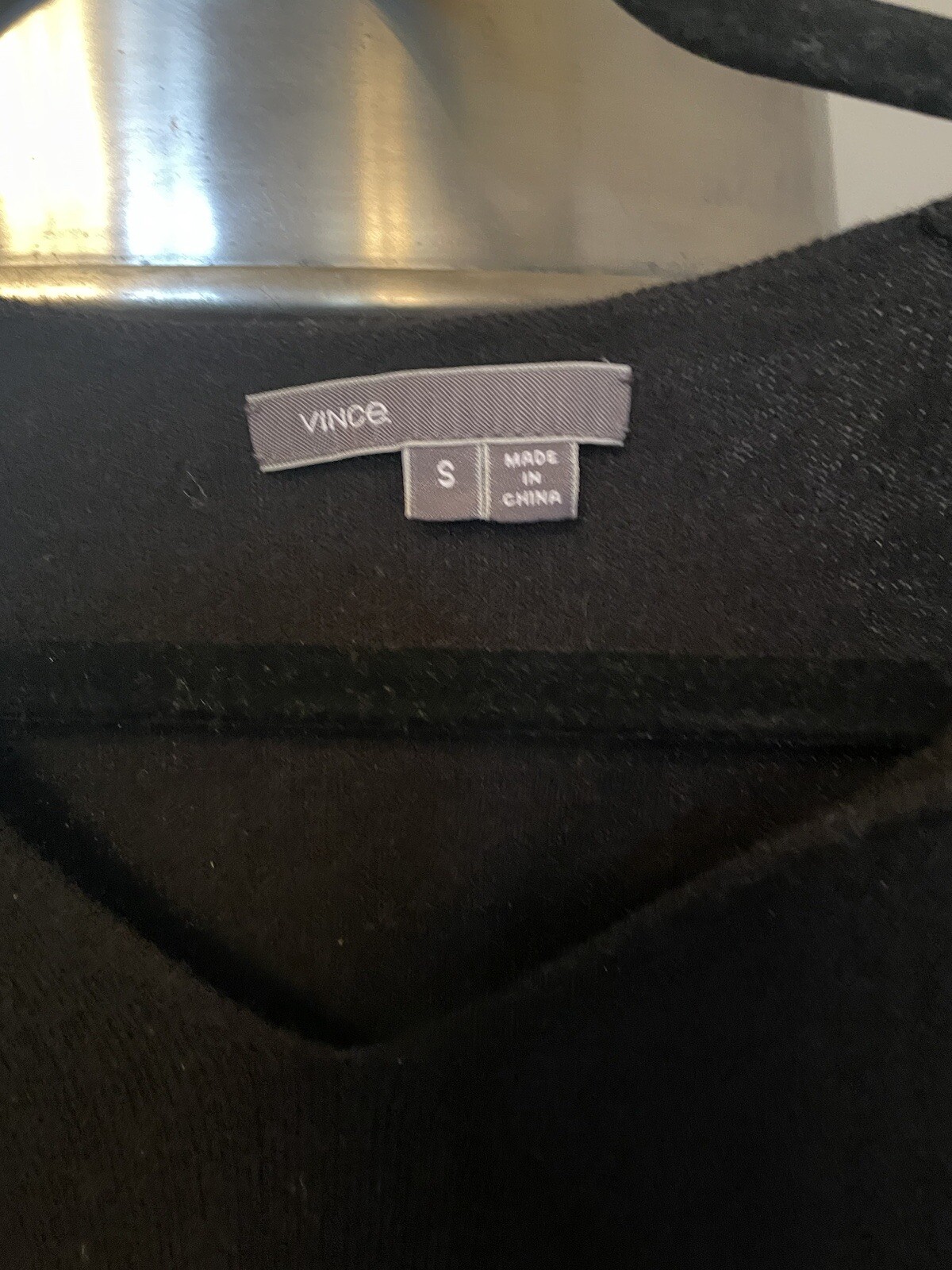 Vince – Women’s V Neck Cashmere Blend Pullover Sweater Gray Black- S -RN#106730