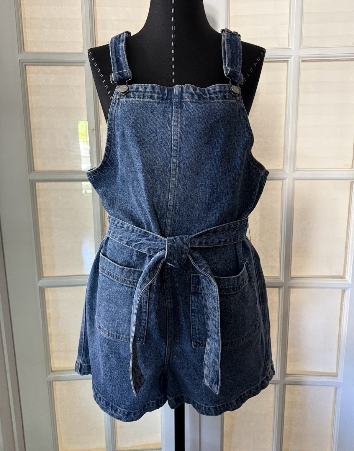 Madewell Blue Denim Romper Tie Waist Pockets Buckle Square Neck Sleeveless M