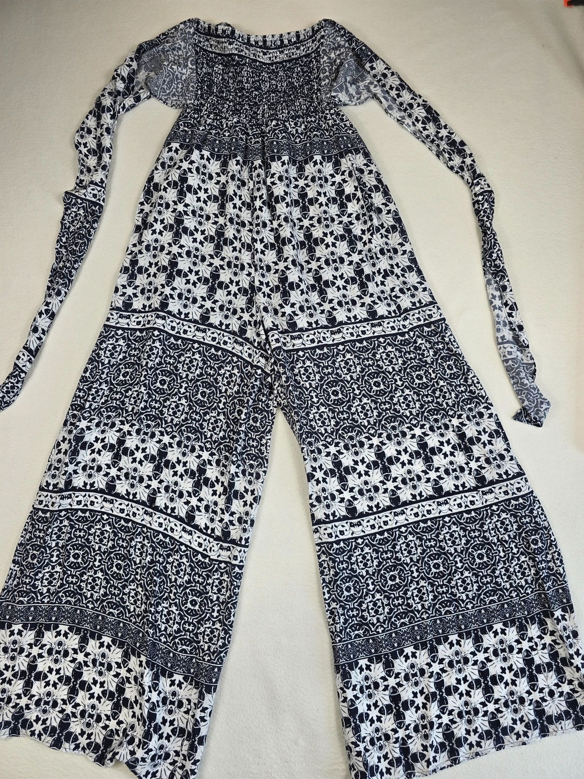Audrey Parks By Francescas Small Smocked Strapless Floral Boho Jumpsuit