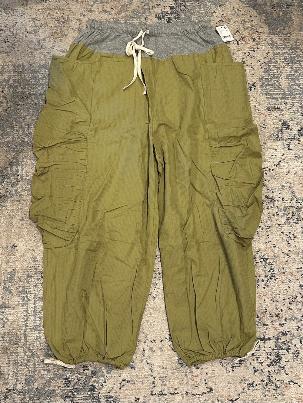 NWT Heather Pants in Snakeskin Combo