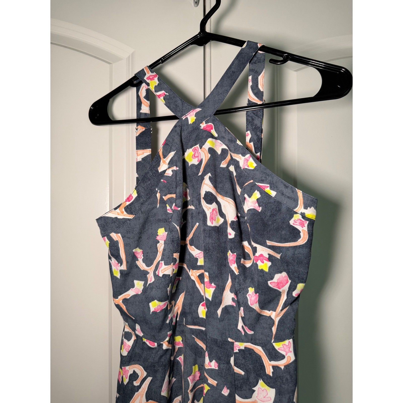 Cabi Dress Womens 4 Grey Pink Floral Halter Neck Smocked Back