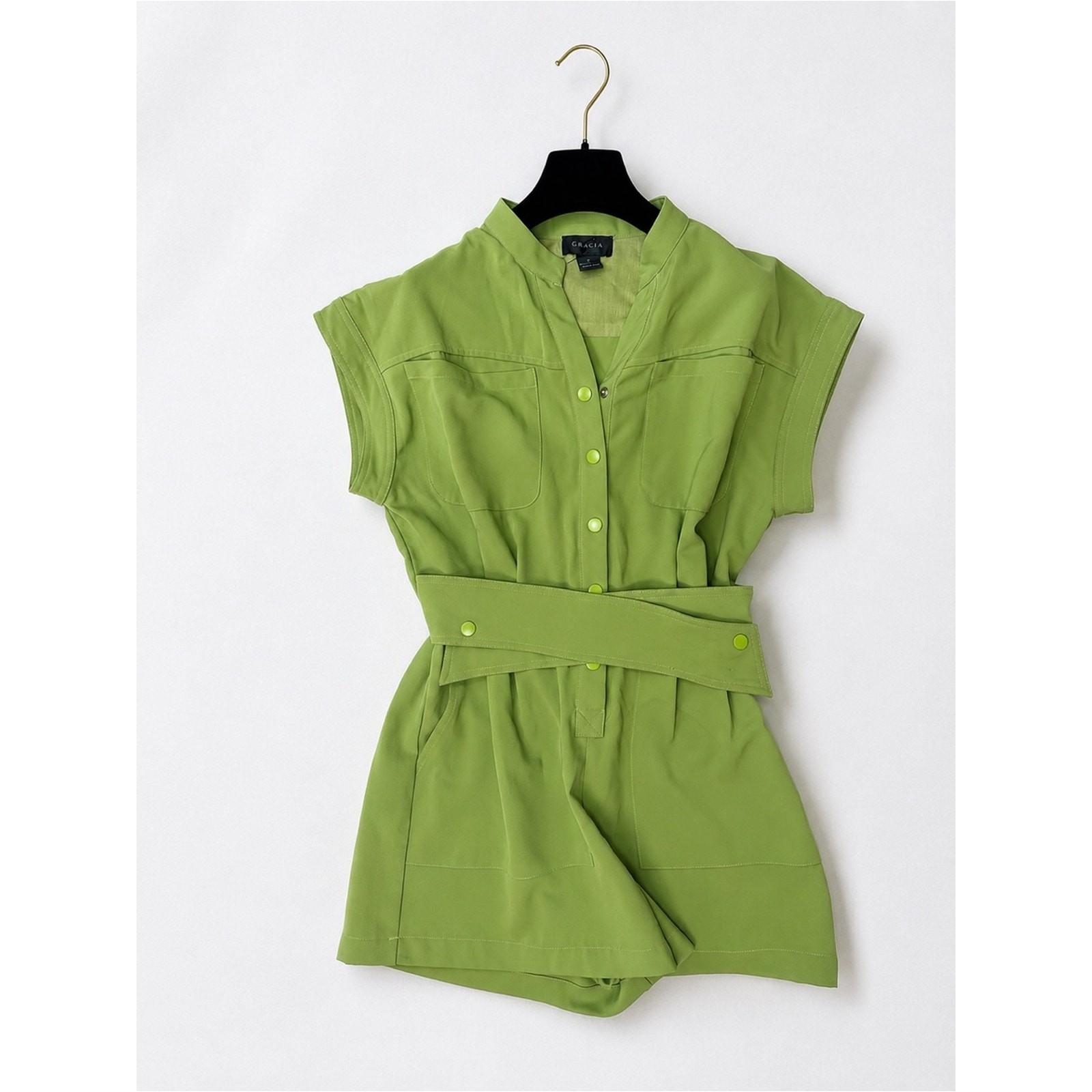 Garcia leaf Green Short Sleeve Romper • travel outfit • Easy outfit • Summer 26