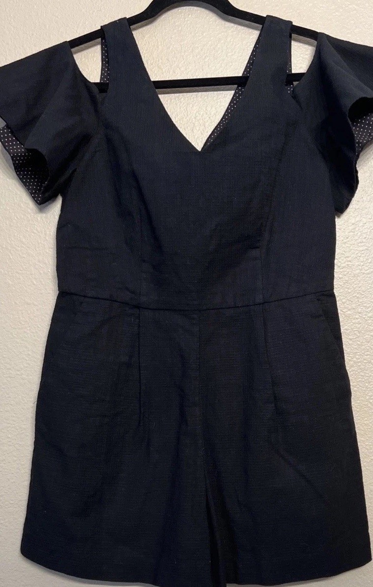 Anthropologie Elevenses Womens Size 6 Romper Classic Black, City, Flutter Sleeve
