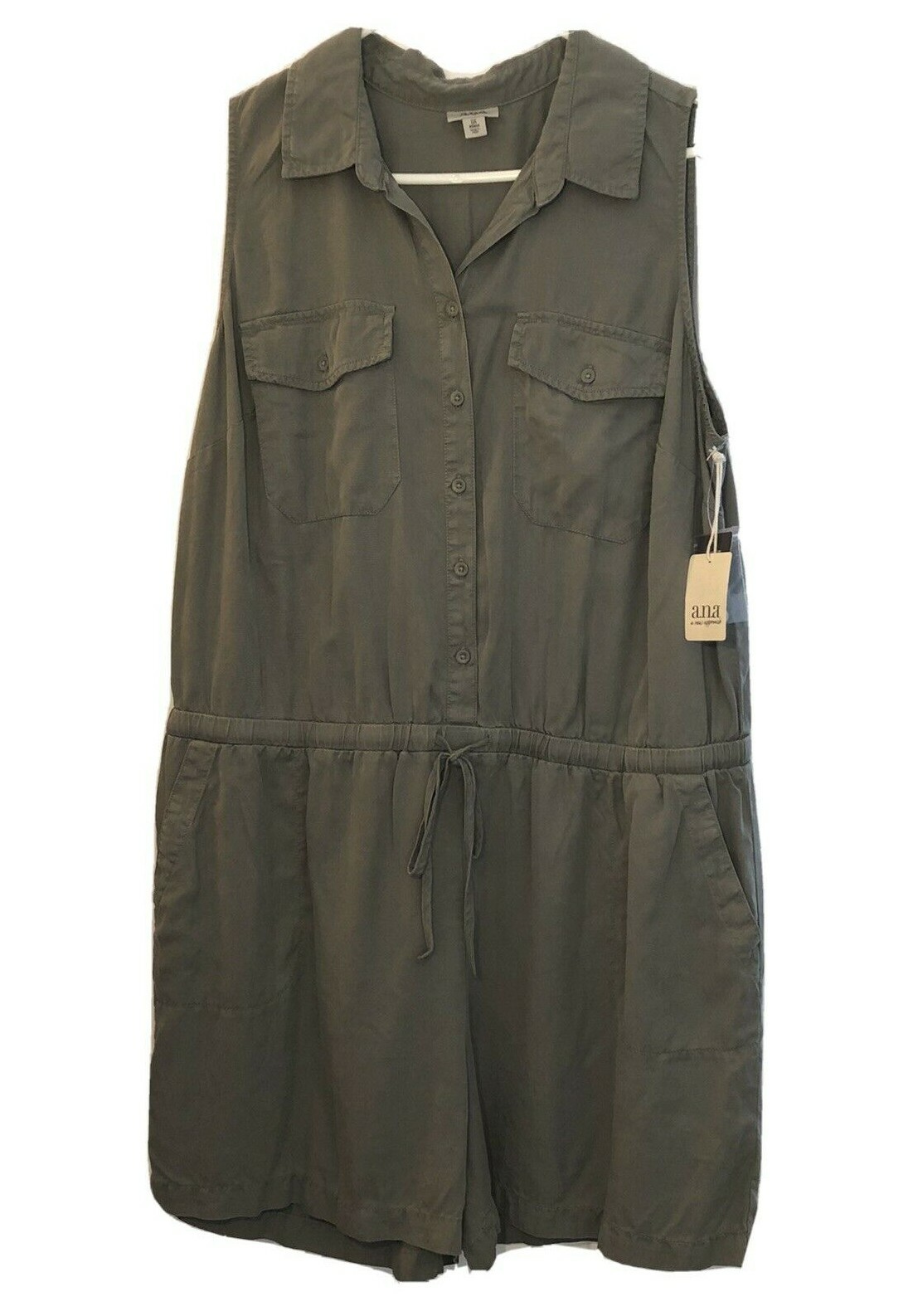 NWT – a.n.a. Sleeveless Romper, Size 0X Willow Green Elastic Waist Pockets