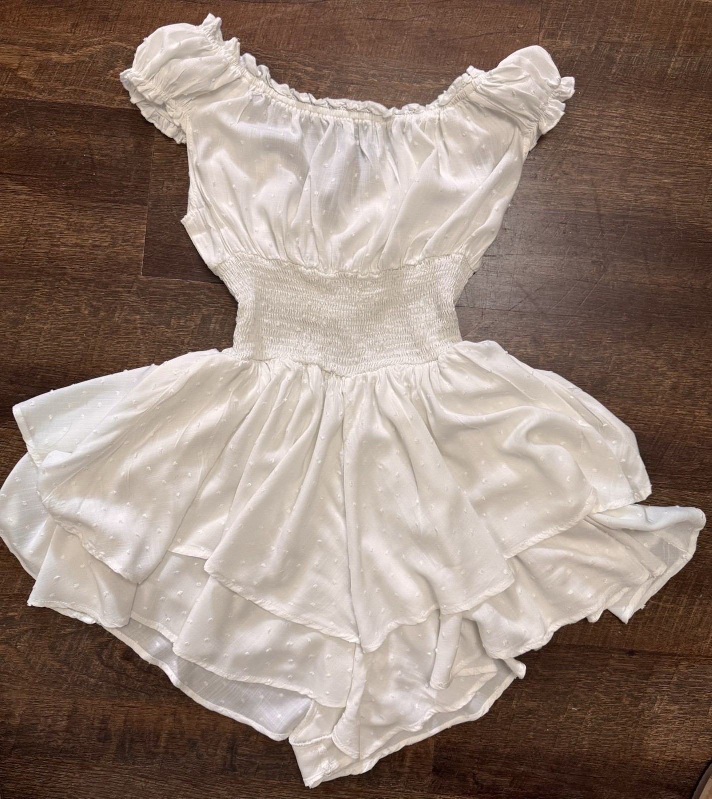 Princess Polly White Swiss Dot Smocked Romper Size 4 Off Shoulder Ruffle Skort