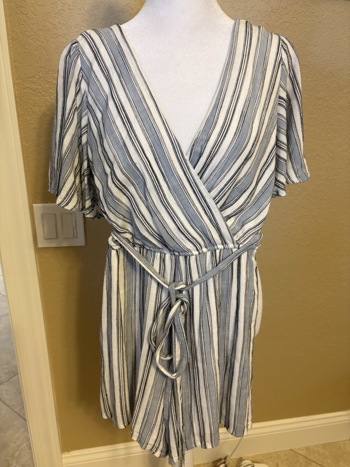 Altar’d State Blue And White Striped Lined Romper, Small