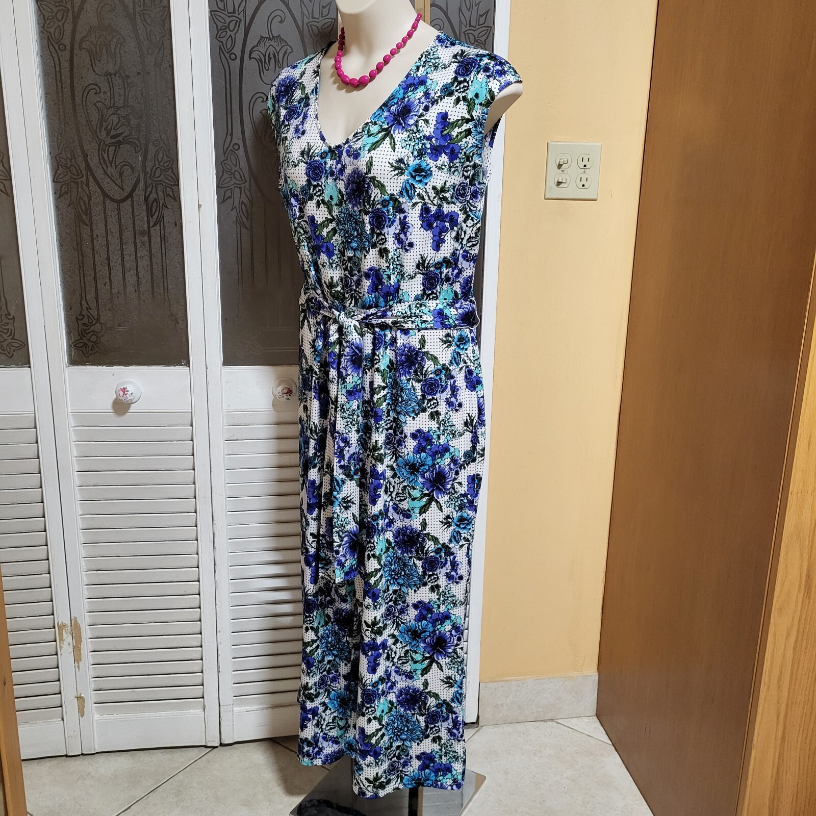 TACERA Ladies Floral Short Sleeve Tie-Waist V Neck Jumpsuit – Size XL