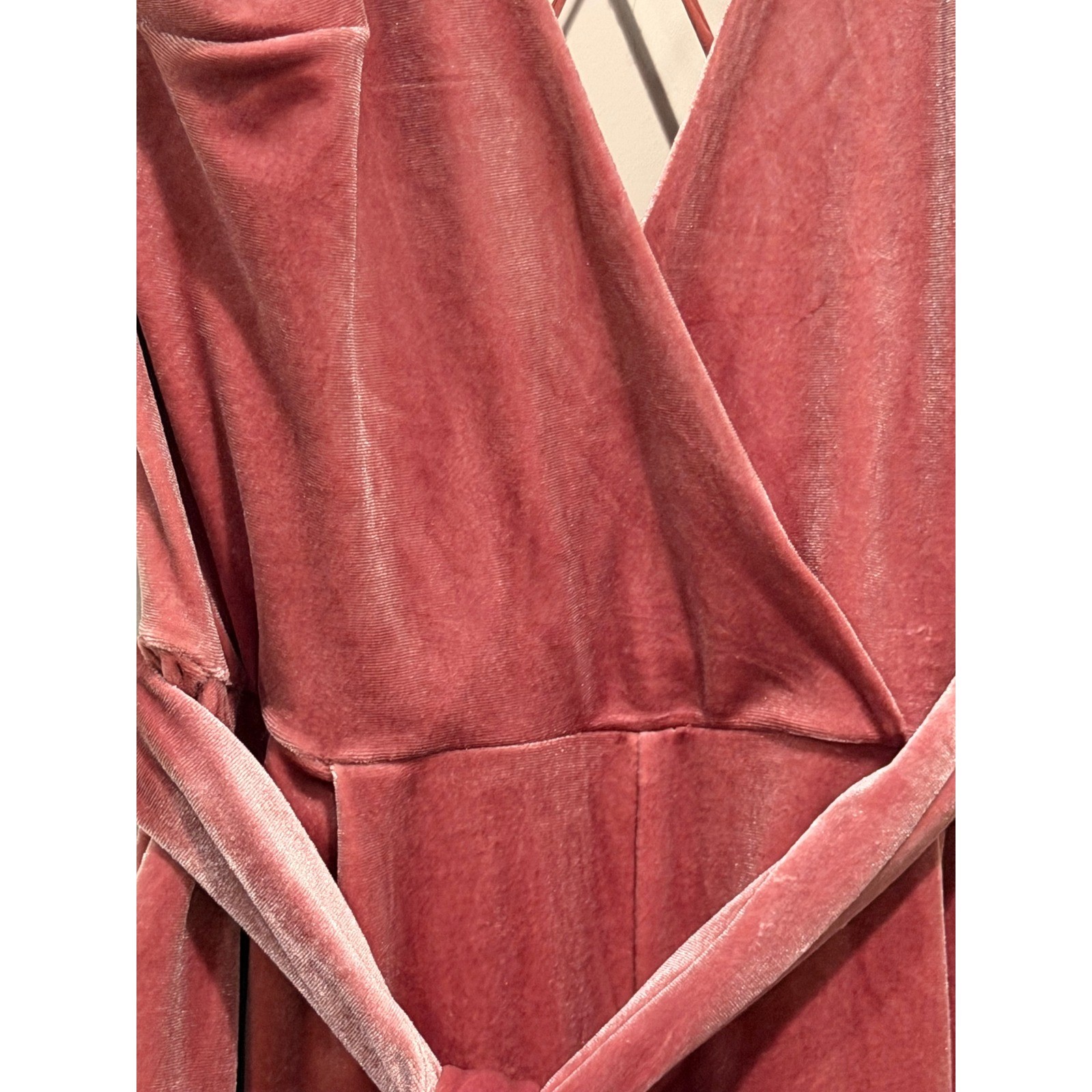 NWT Express Dusty Rose Velvet Jumpsuit Criss Cross Back Tie Waist Wide Leg