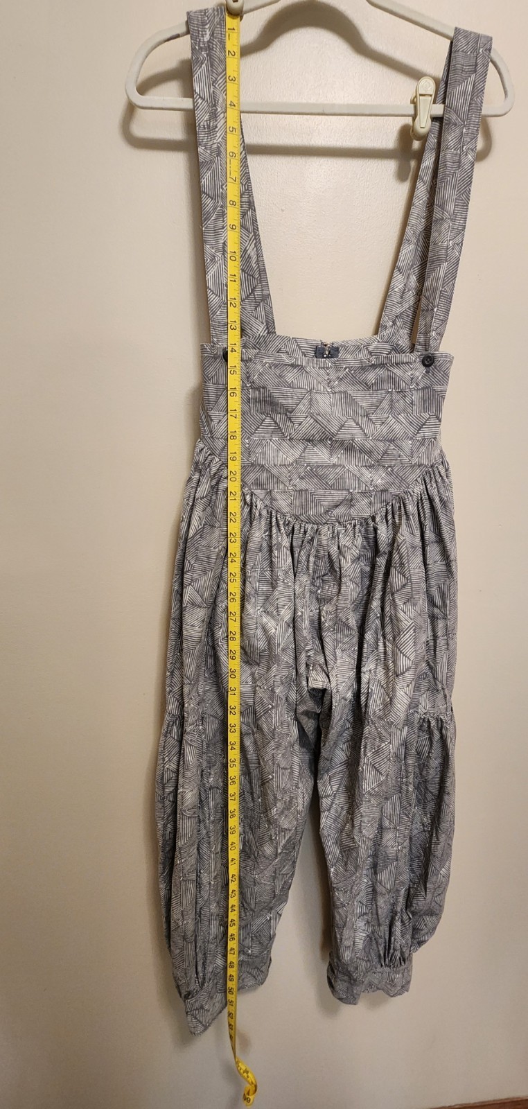 Vtg ’80s Gray/White Geo Pattern, Cotton, Balloon Leg High Waisted Overalls, S/XS