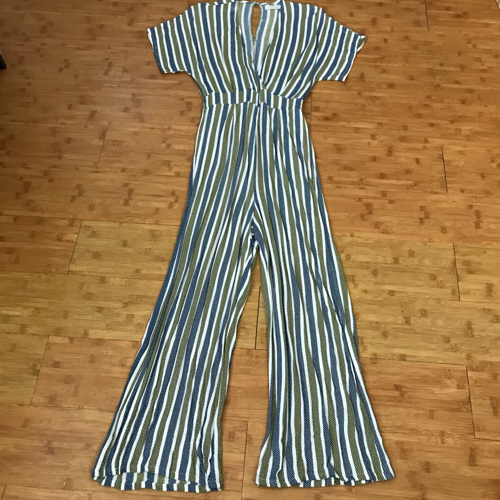 Ava Sky Romper Women XS Blue Striped Pocket Button Keyhole Back V Neck Boho