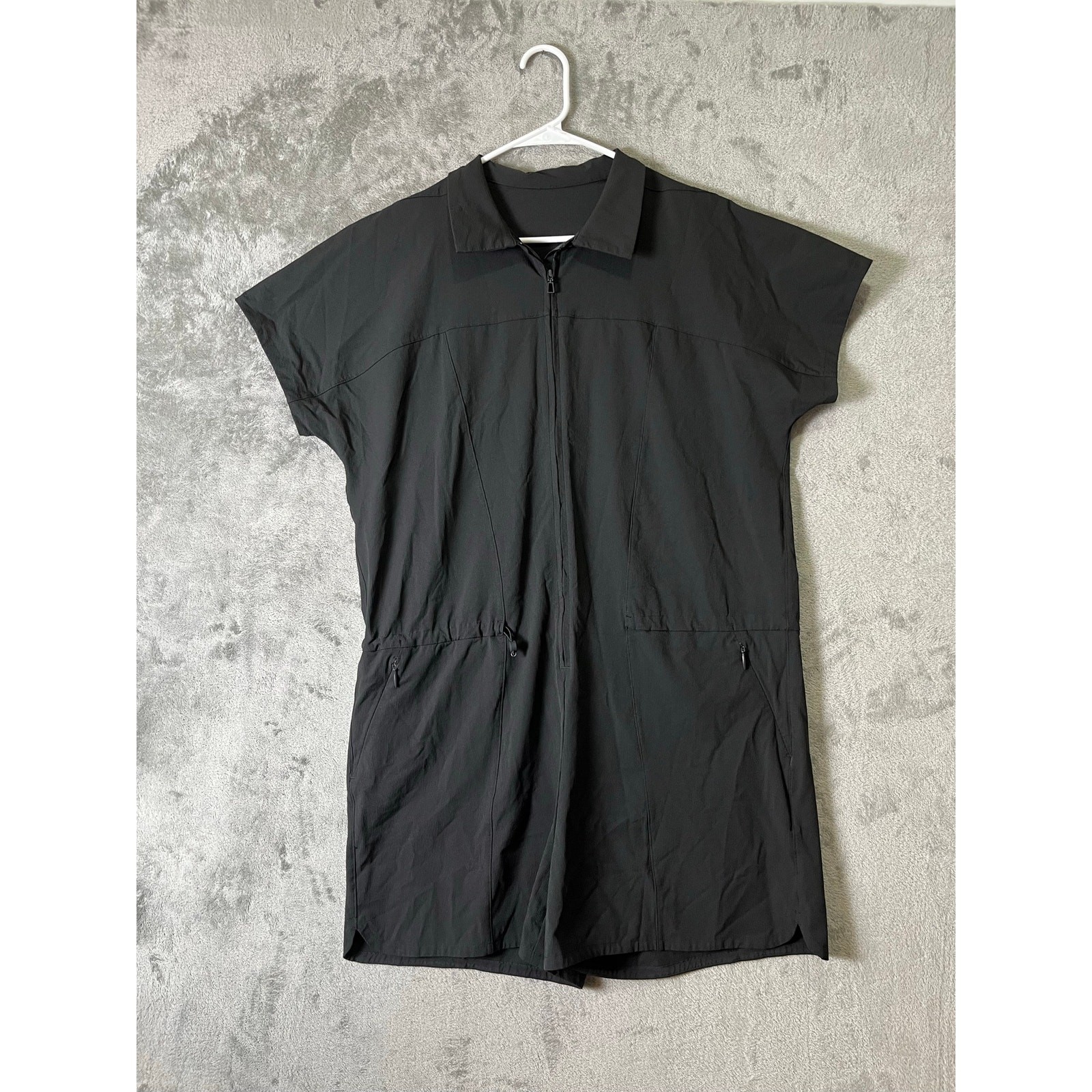 Lululemon Stretch Rib Pocketed Romper Black Collared Drawstring Shorts Size 8
