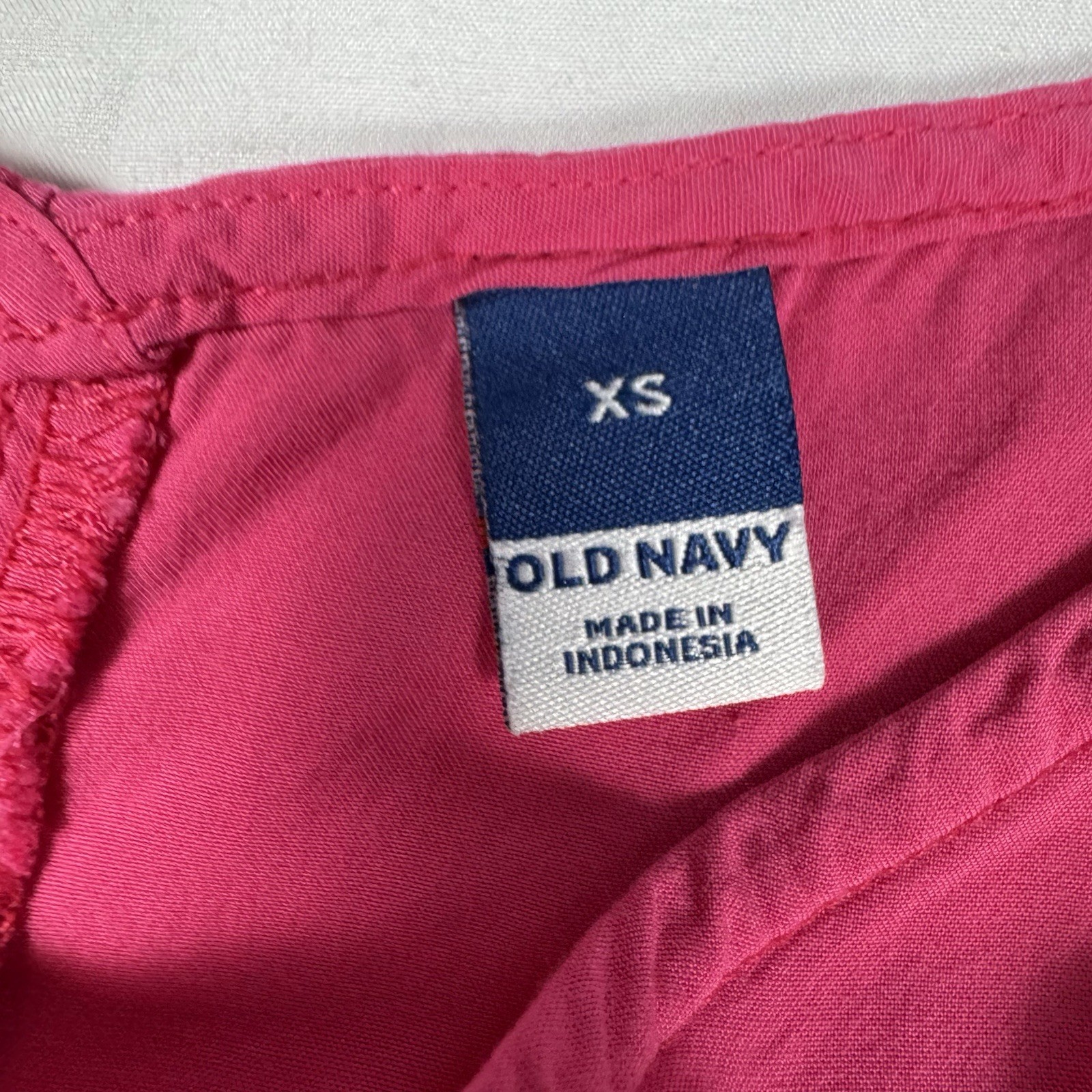 Old Navy Jumpsuit Pink Wide Leg Spaghetti Strap Rayon Women’s XS Tall Stained