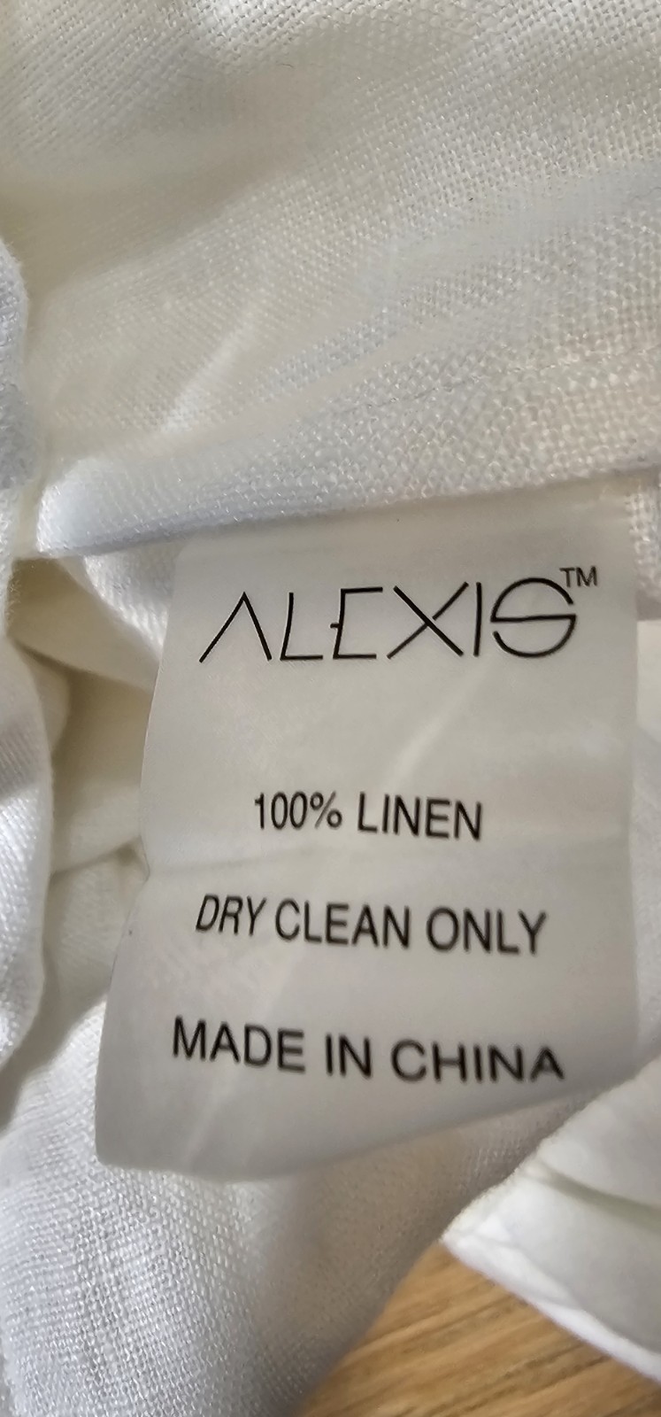 Alexis White 100% Linen Romper Ruffle Trim V-Neck Drawstring Waist Women’s Size