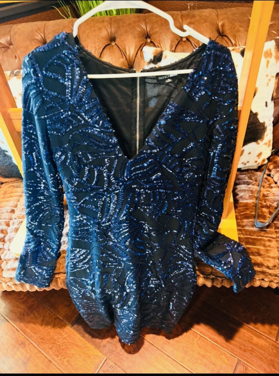 Fashion Nova Blue Sequin V-Neck Long Sleeve Zip Romper One-Piece Women’s 3L