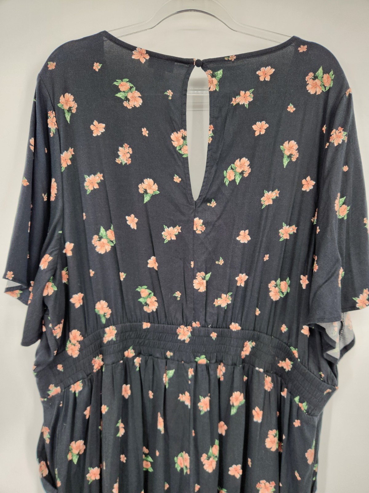 Torrid Stretch Challis Flutter Sleeve Jumpsuit Womens Size 3X Black Floral