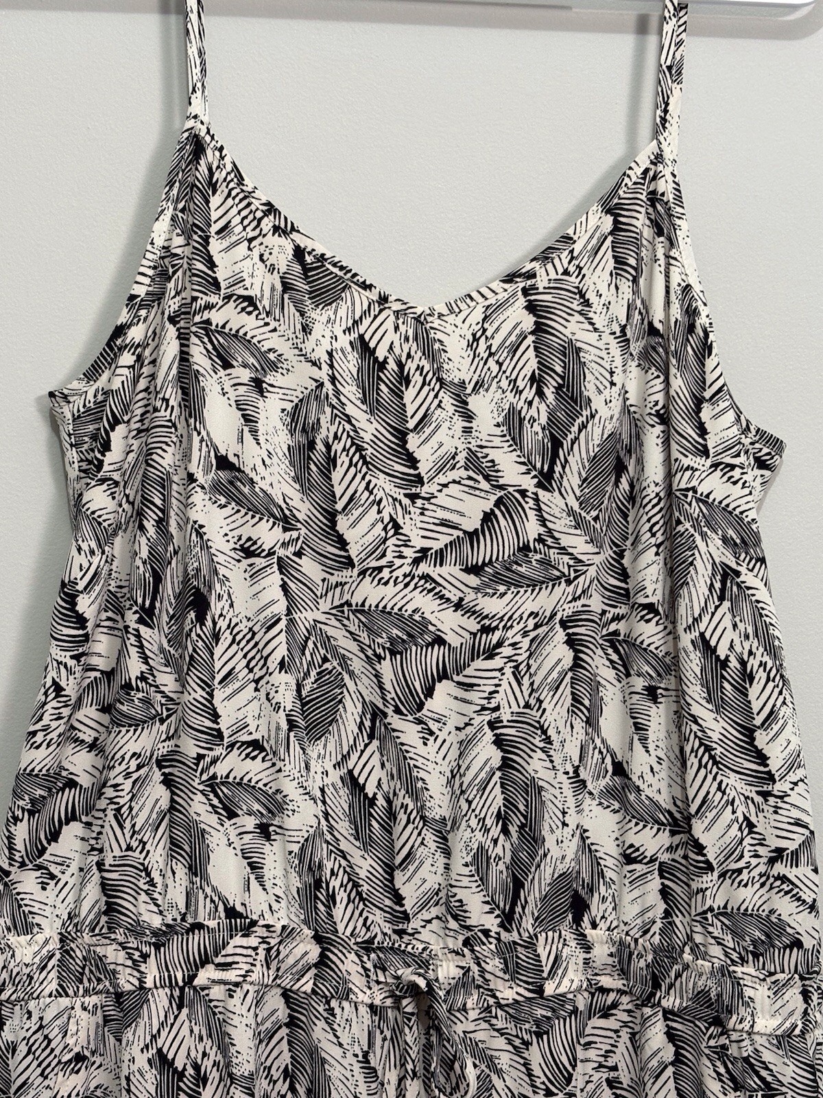 Banana Republic Jumpsuit Sz 8 Tropical Print Spaghetti Strap Jogger Baggy Pocket