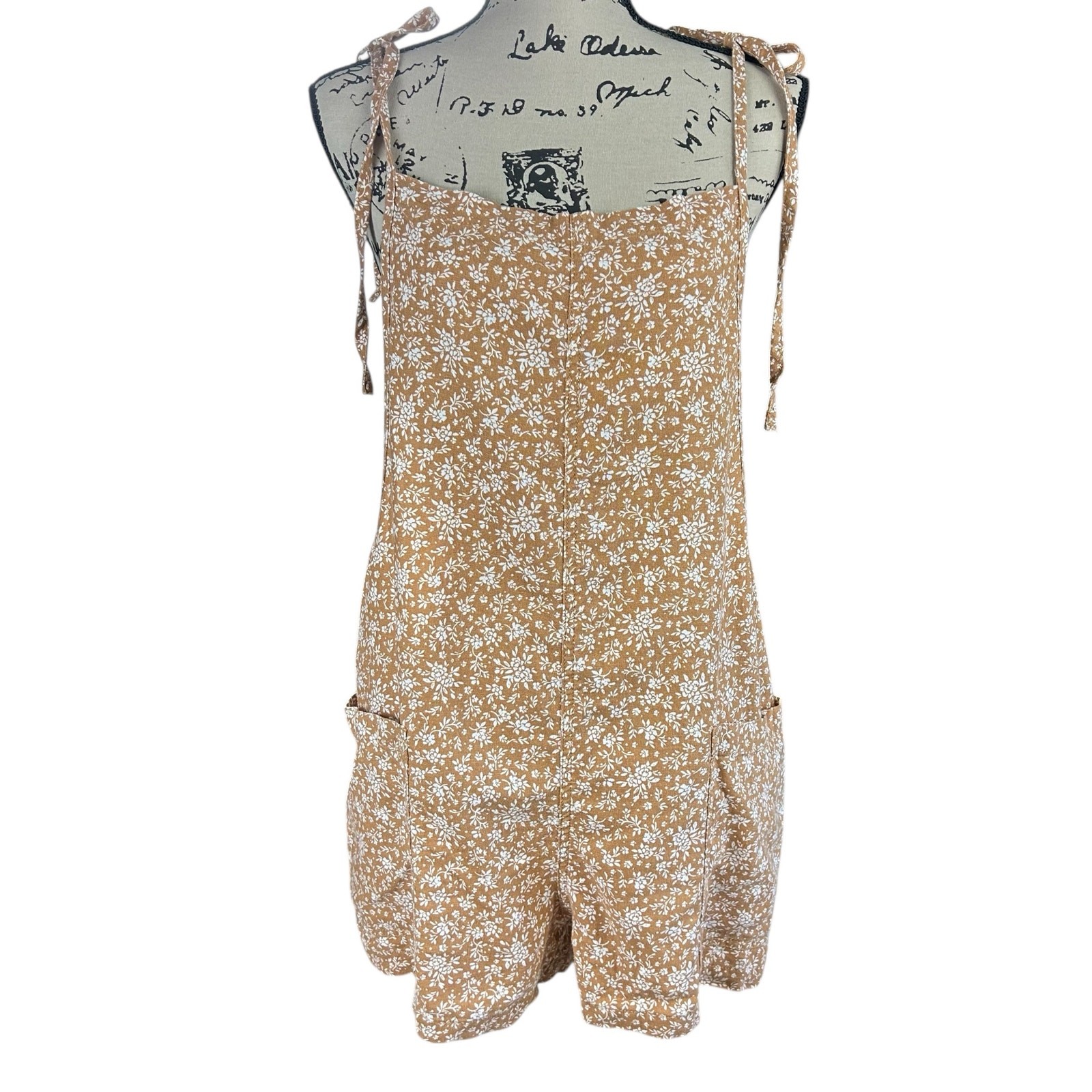 Vanilla Star Floral Romper XL Tan White Linen Blend Boho Coastal Open Overall