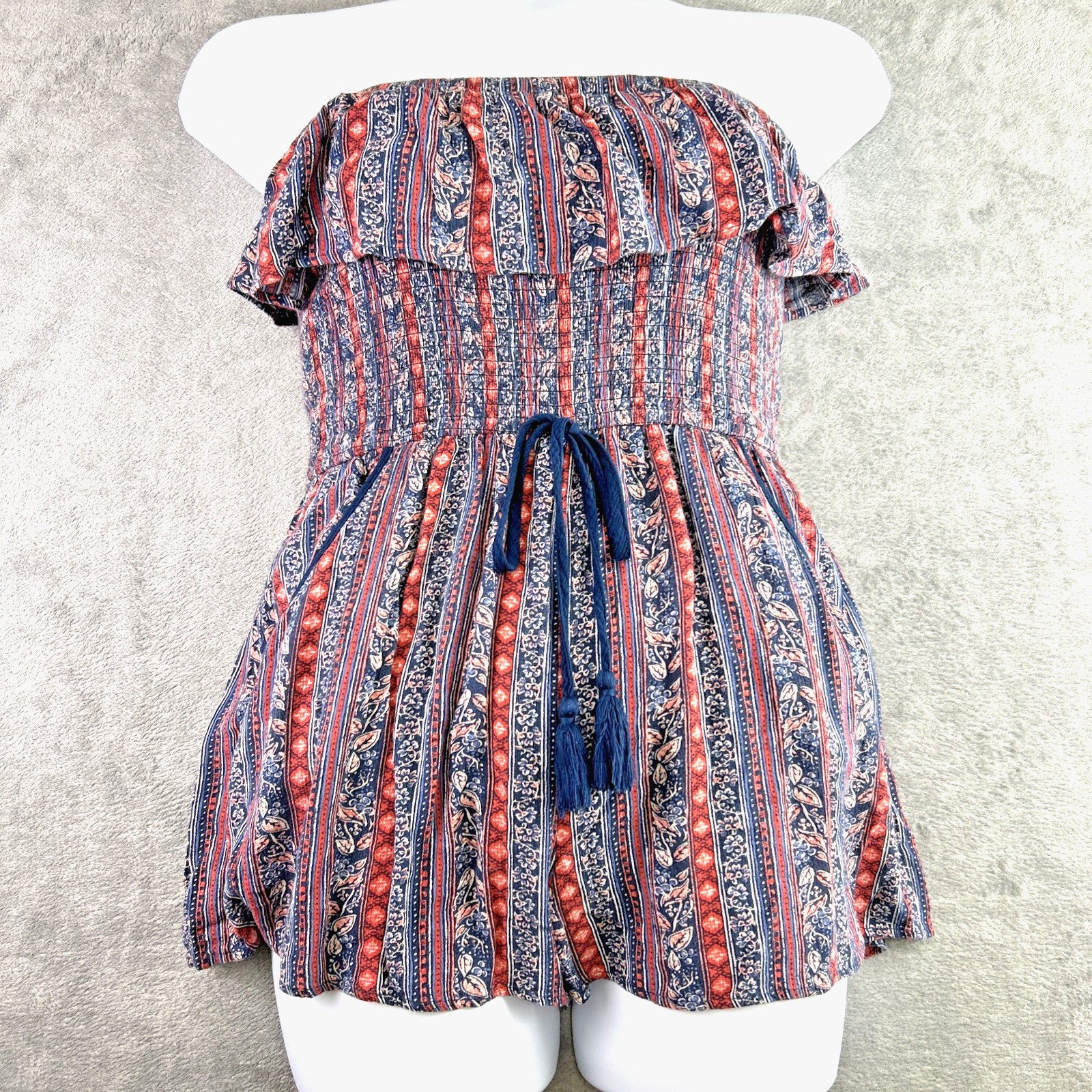 Band of Gypsies Large Sleeveless One Piece Romper Shorts Boho Smocked Tassel