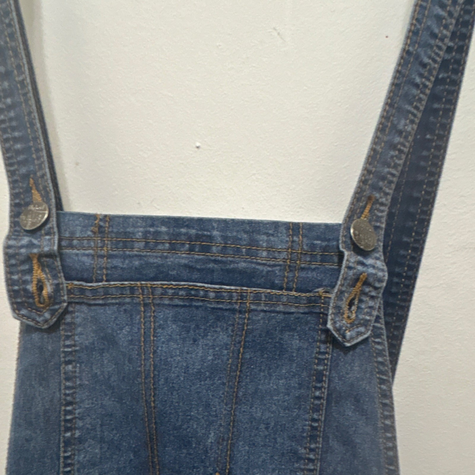 Hybrid Company Women’s Blue Denim Overall Size 13 Embroidered Button