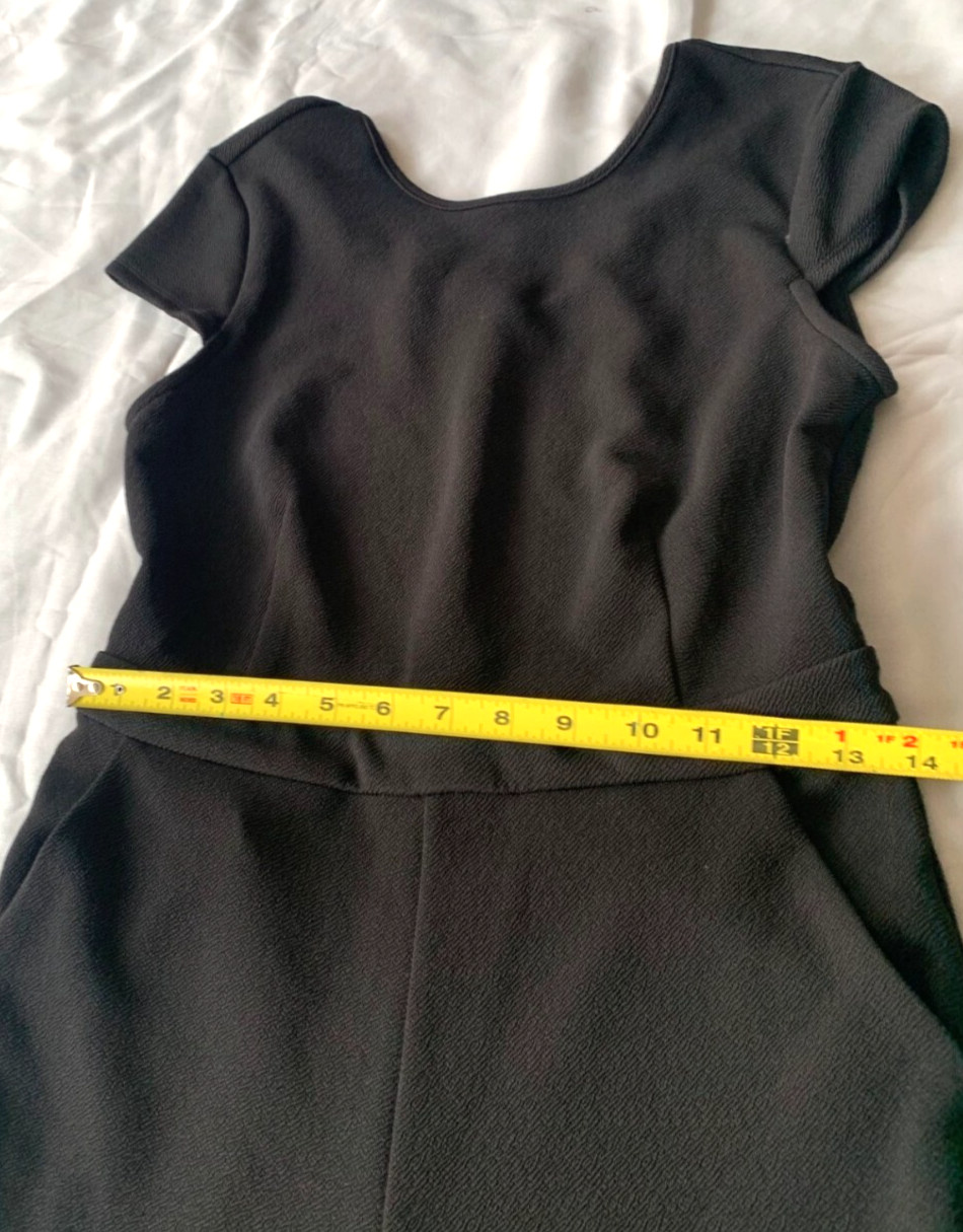 BEBE WOMEN’S JUMPSUIT BACK ZIP ROUND NECK BLACK SIZE 8 RN#86017 PRE-OWNED