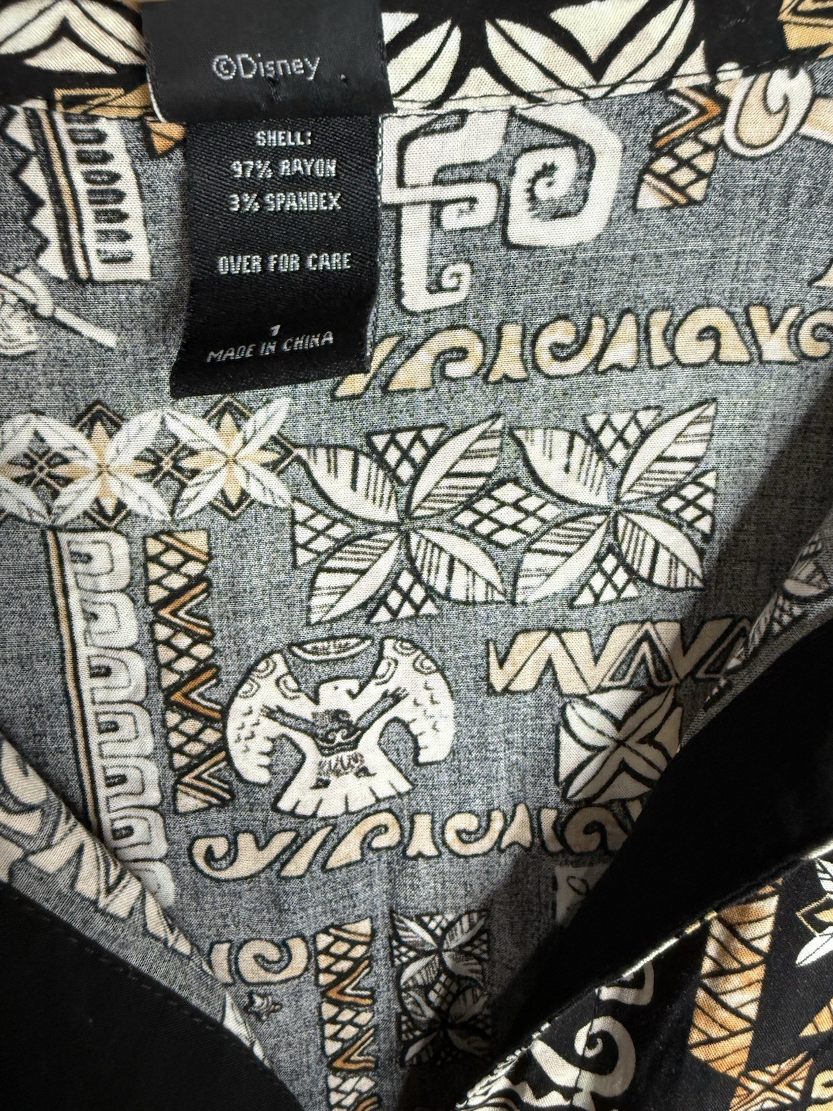 Her Universe Disney Moana Retro Tiki Romper In Black Women’s Size 1/1X