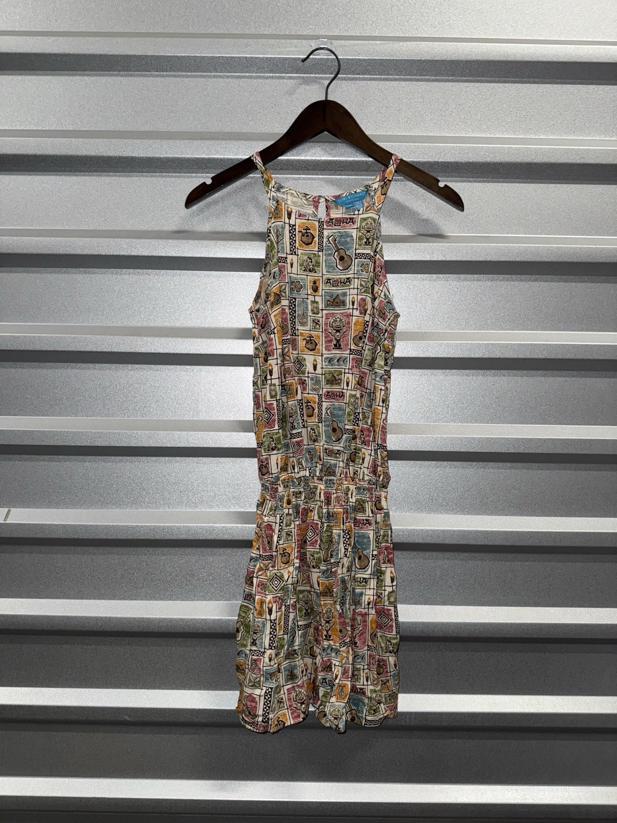 Tori Richard X Disney Tiki Honolulu Aulani Resort Women’s Romper One piece XS