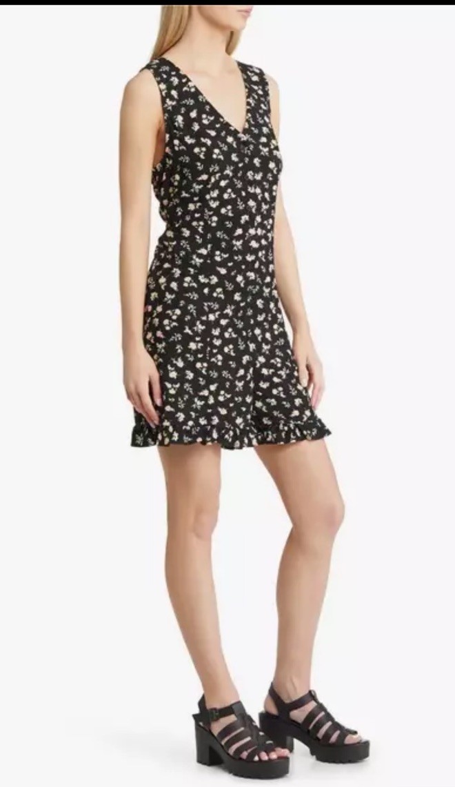 BP Nordstrom Black Floral 100% Rayon V Neck Romper Sleeveless Women Small