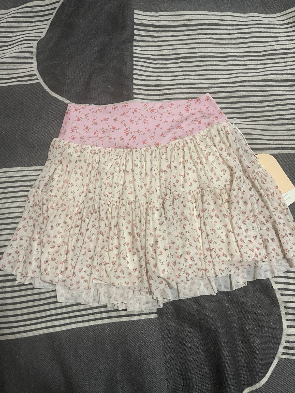 Blogilates Women’s Ballerina Skort – Cream Floral M
